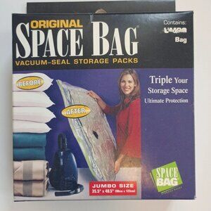 BUNDLE OF 18 ORIGINAL SPACE BAGS